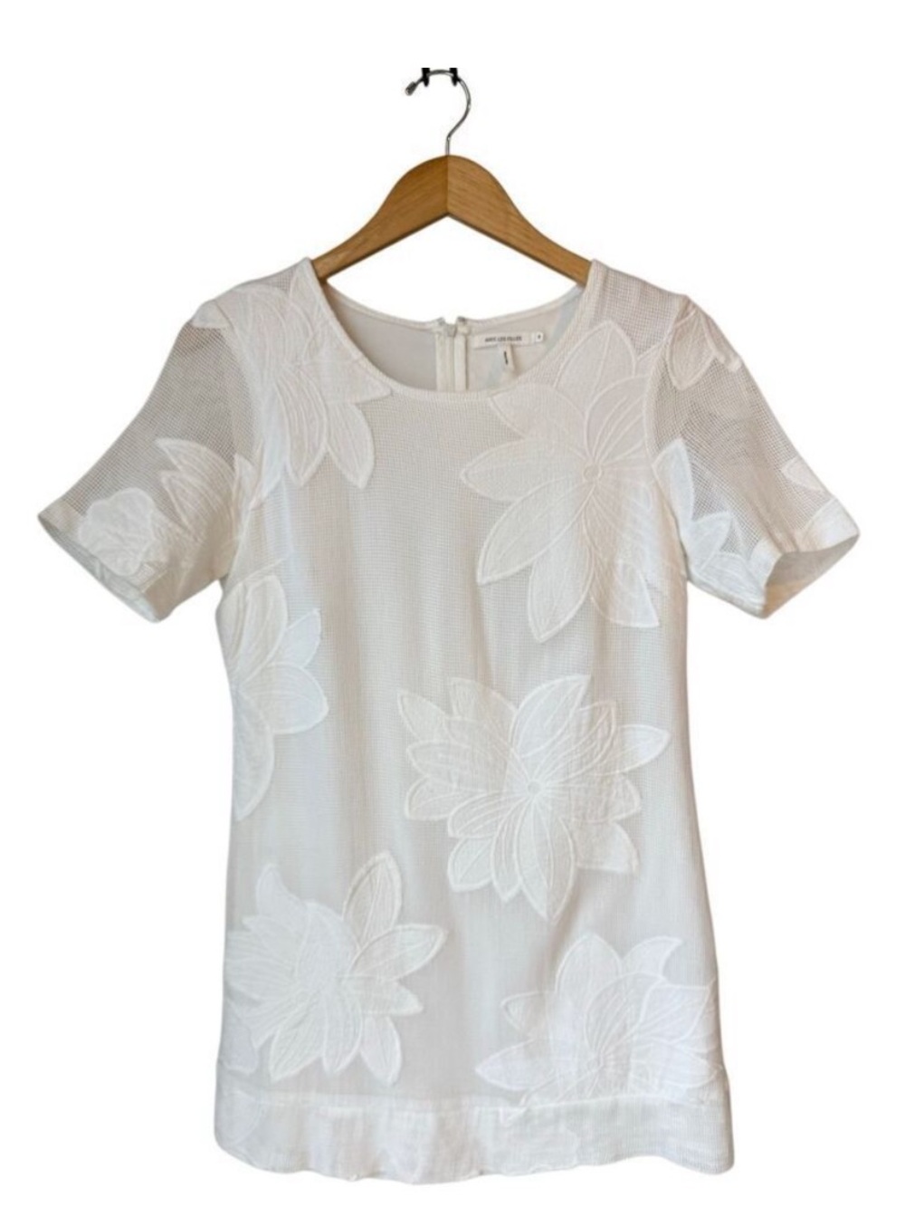 Avec Les Filles White Floral Appliqué Shift Mini Dress Size Small - Picture 4 of 12